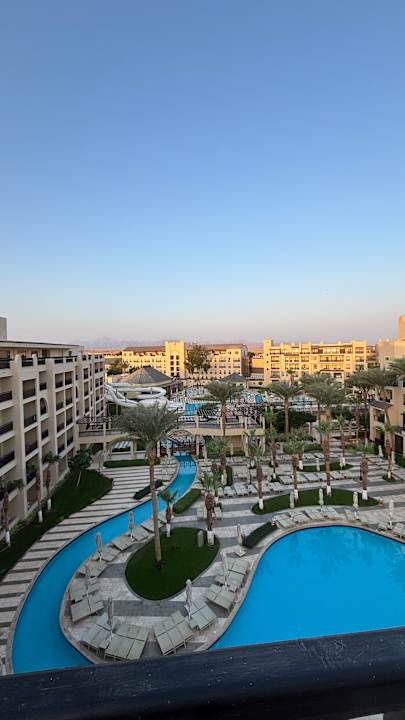 Pool Steigenberger Aqua Magic