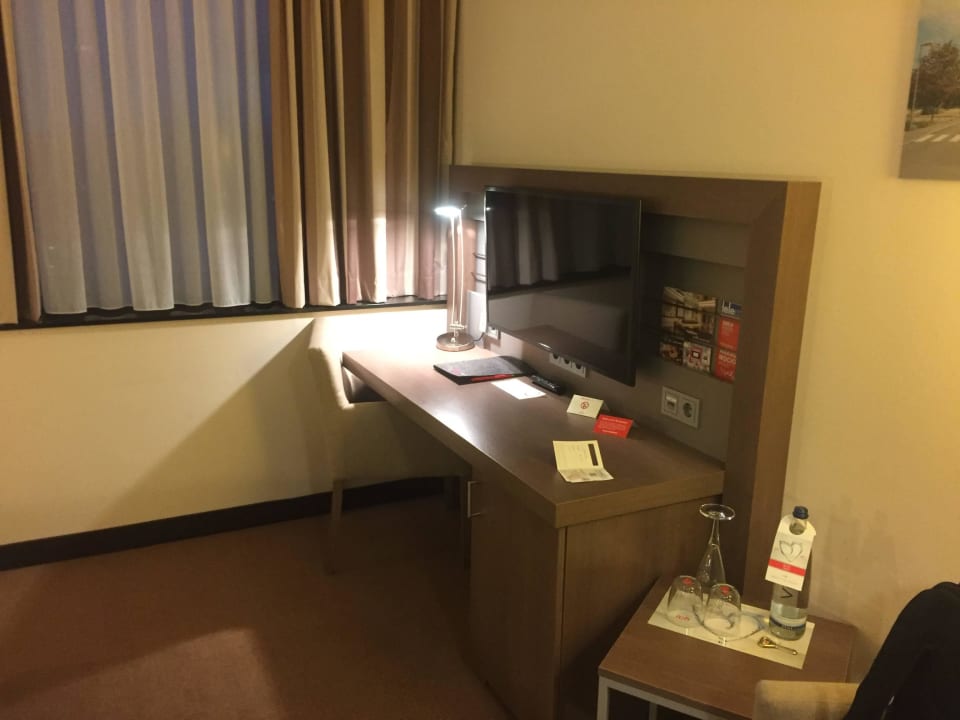 Schreibtisch IntercityHotel Mannheim