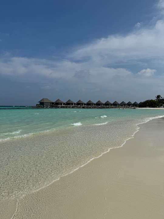 Strand Kuredu Island Resort & Spa