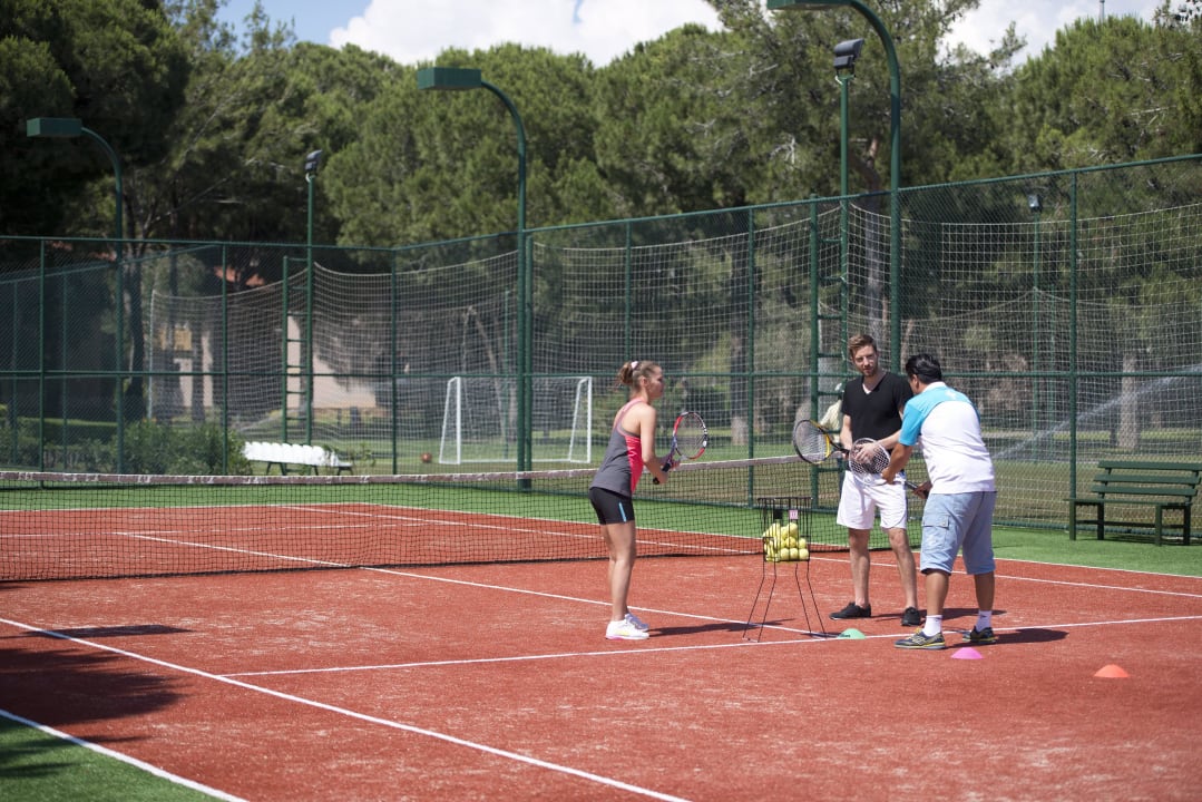 Tennis Xanadu Resort Hotel