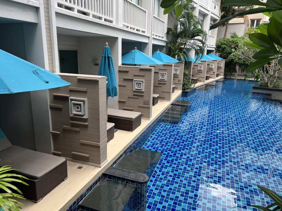 Pool Hotel Grand Mercure Phuket Patong