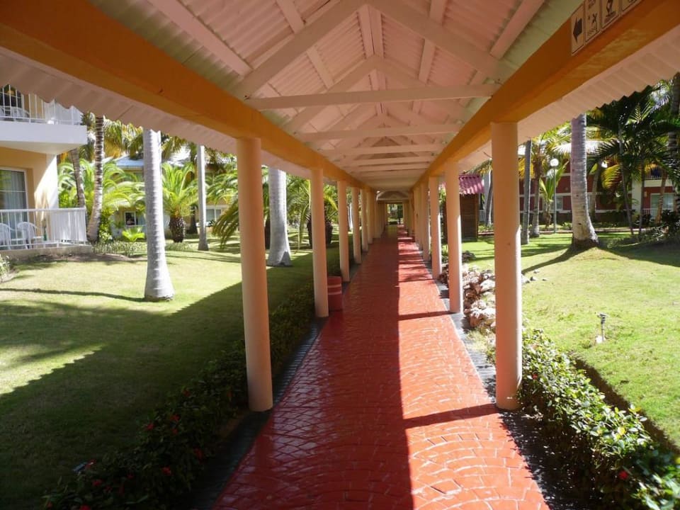 Überdachter Gang Grand Palladium Select Bávaro Resort & Spa