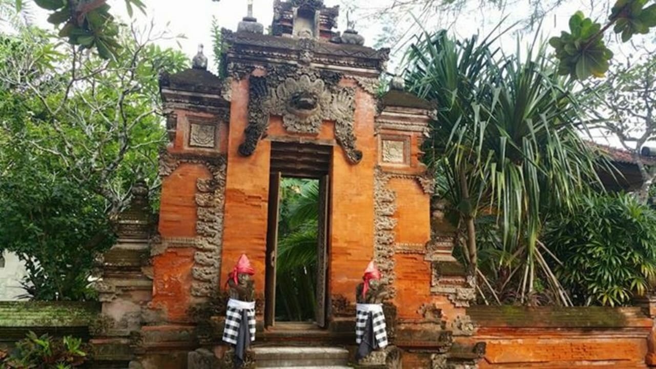 Sonstiges Puri Santrian