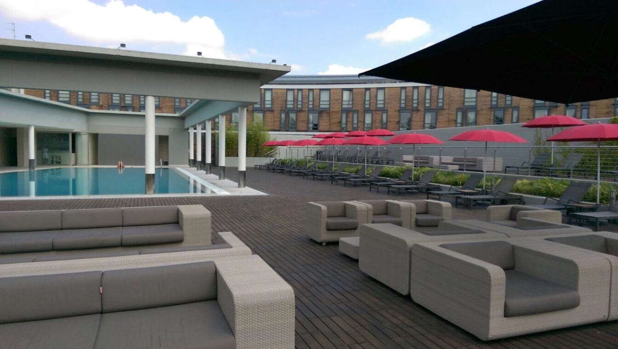 Pool DoubleTree by Hilton Hotel Venice - North