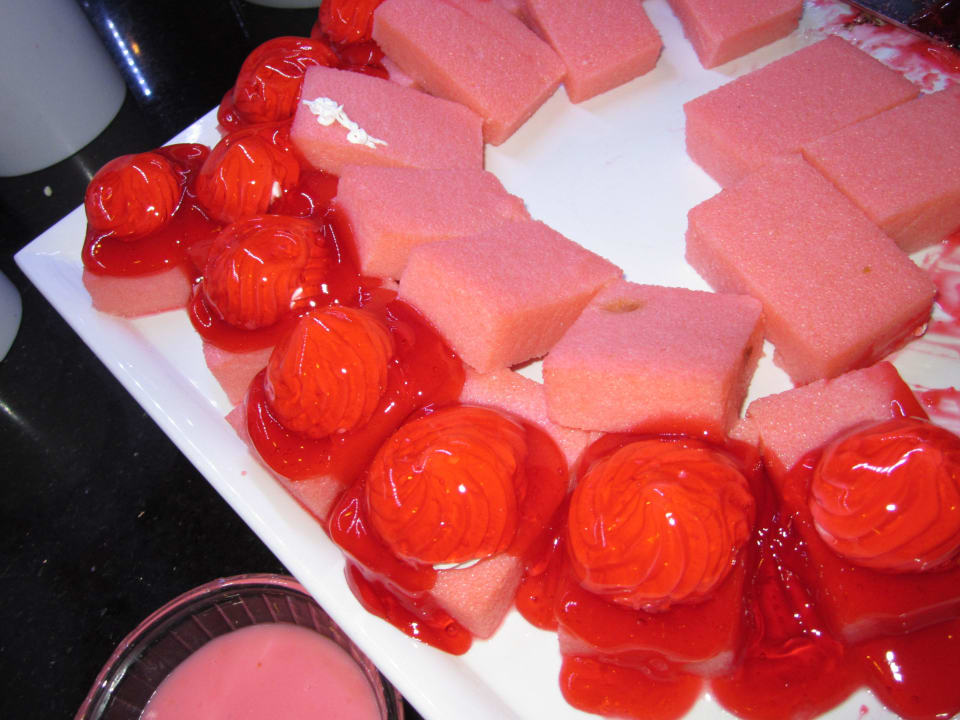 Lecker Essen Granada Luxury Okurcalar