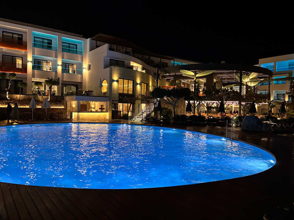 Pool Arminda Hotel and SPA