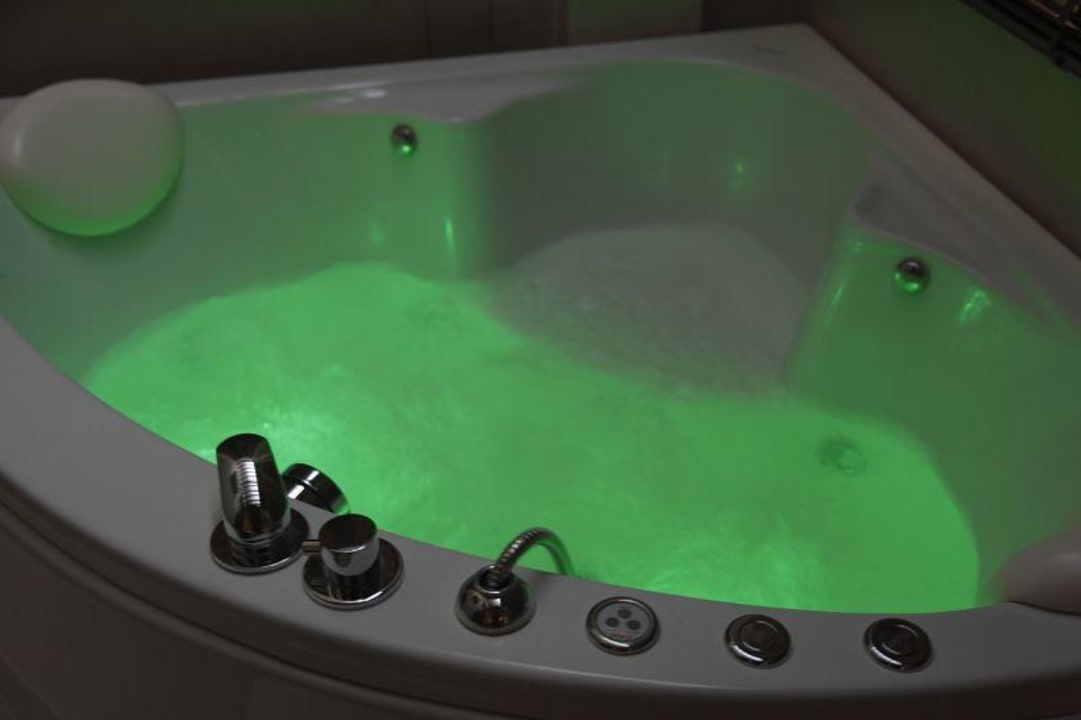 Jacuzzi Hotel Anyavee Tubkaek Beach Resort Krabi