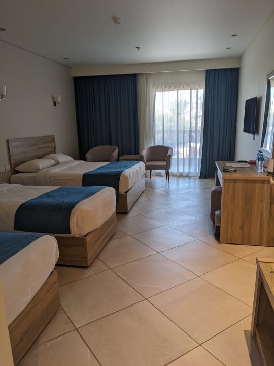 Zimmer Three Corners Sea Beach Resort