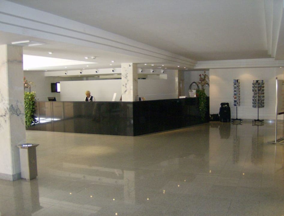 Rezeption SBH Hotel Taro Beach