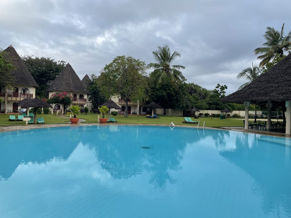 Pool Neptune Paradise Beach Resort & Spa