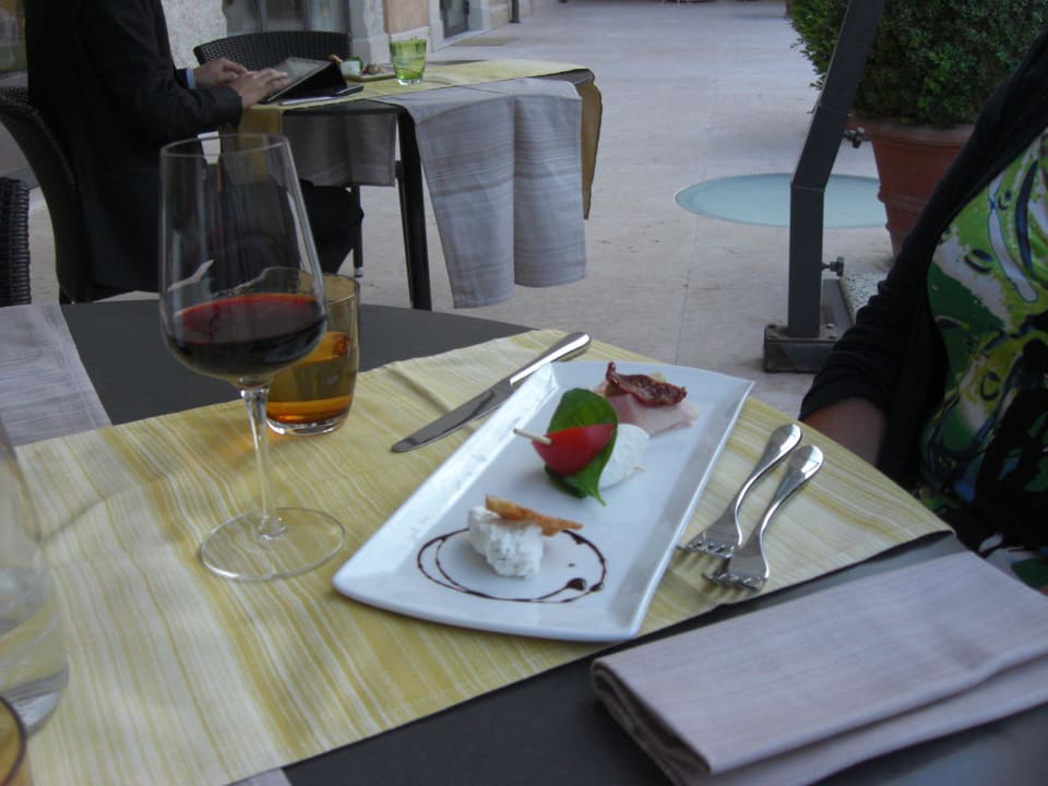 Innenhof Hotel Veronesi La Torre