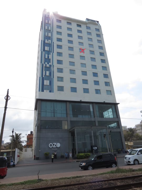 Außenansicht Radisson Hotel Colombo