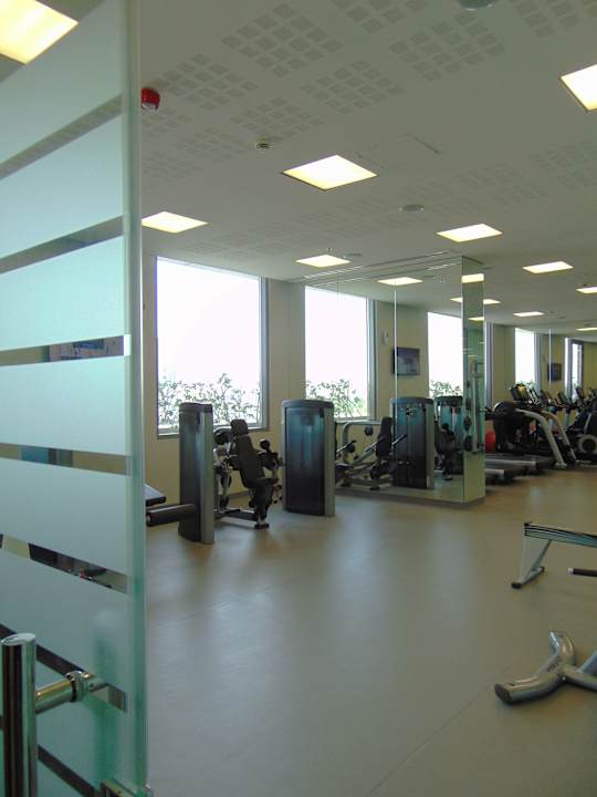 Sport & Freizeit Dana Rayhaan by Rotana