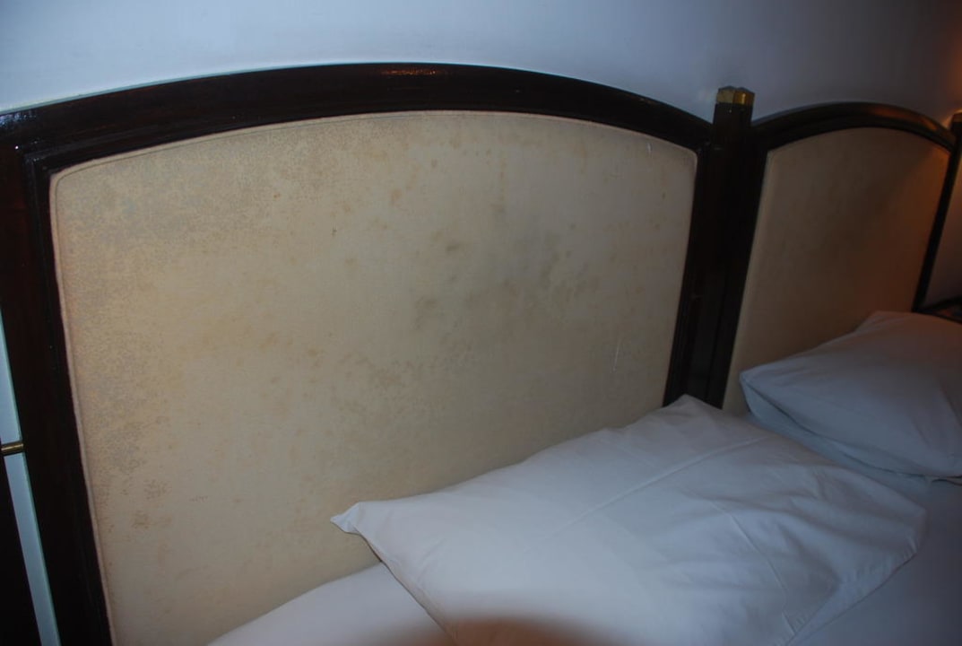 Kopfteil vom Bett Eri Maldives