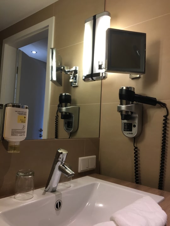 Zimmer Hotel Vier Jahreszeiten Lübeck