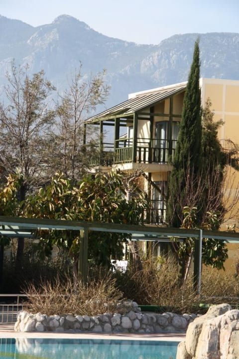 Außenansicht auf die Zimmer 43 Limak Limra Hotel & Resort