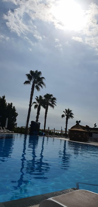 Pool Kirman Belazur Resort & Spa