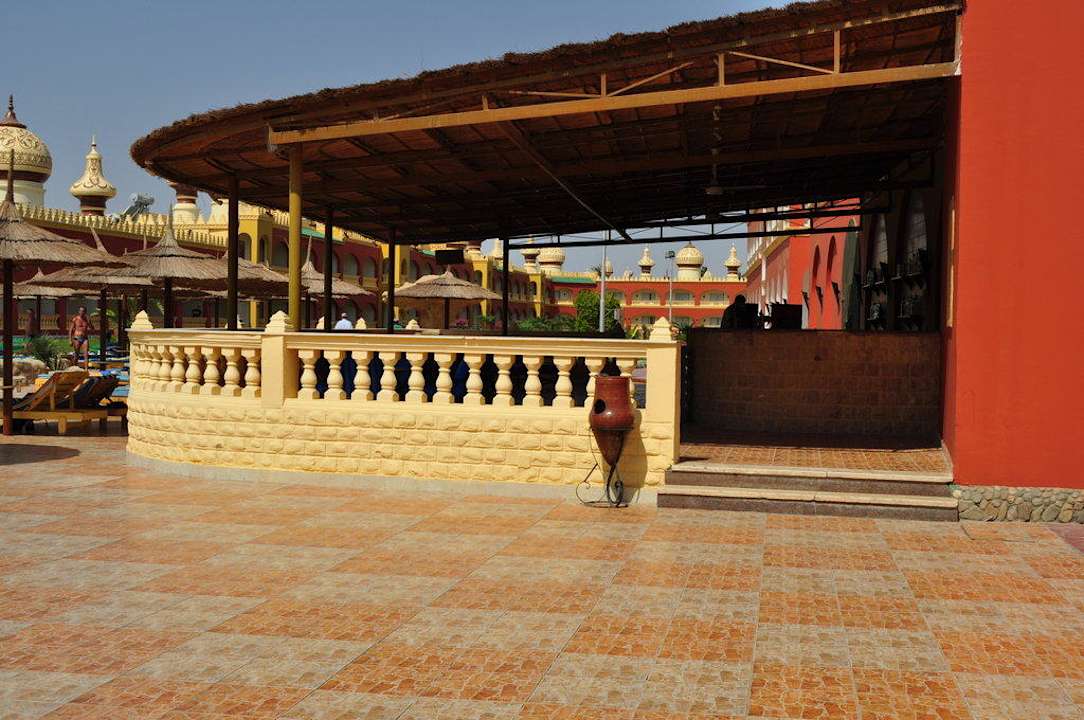 Oasis bar Pickalbatros Alf Leila Wa Leila Resort - Neverland Hurghada