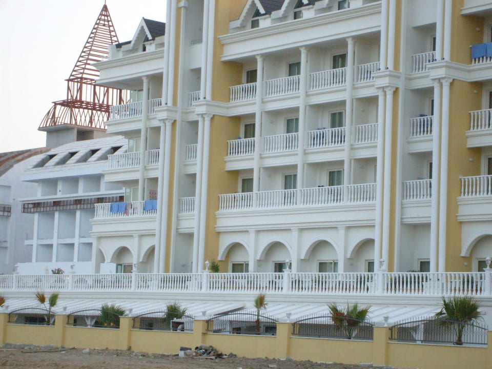 Östliche Hotelansicht Dream World Resort & Spa