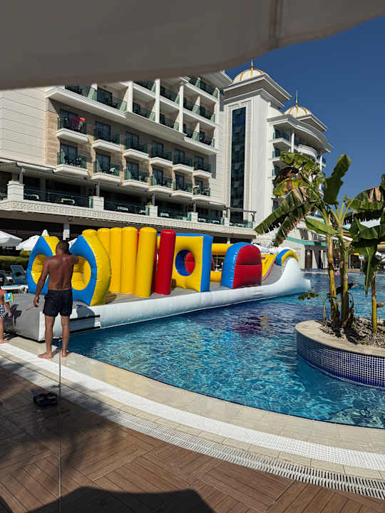 Pool Luna Blanca Resort & Spa