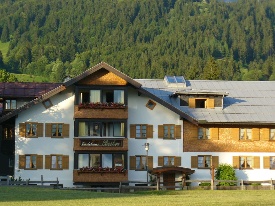 Vorderansicht Gästehaus Besler
