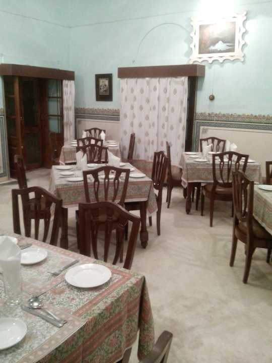 Restaurant WelcomHeritage Bijayniwas Palace