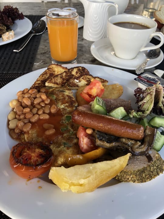 Gastro Salalah Rotana Resort