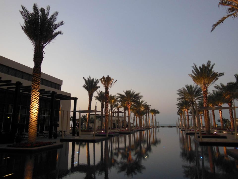Es wird Abend im Park Hyatt Park Hyatt Abu Dhabi Hotel and Villas