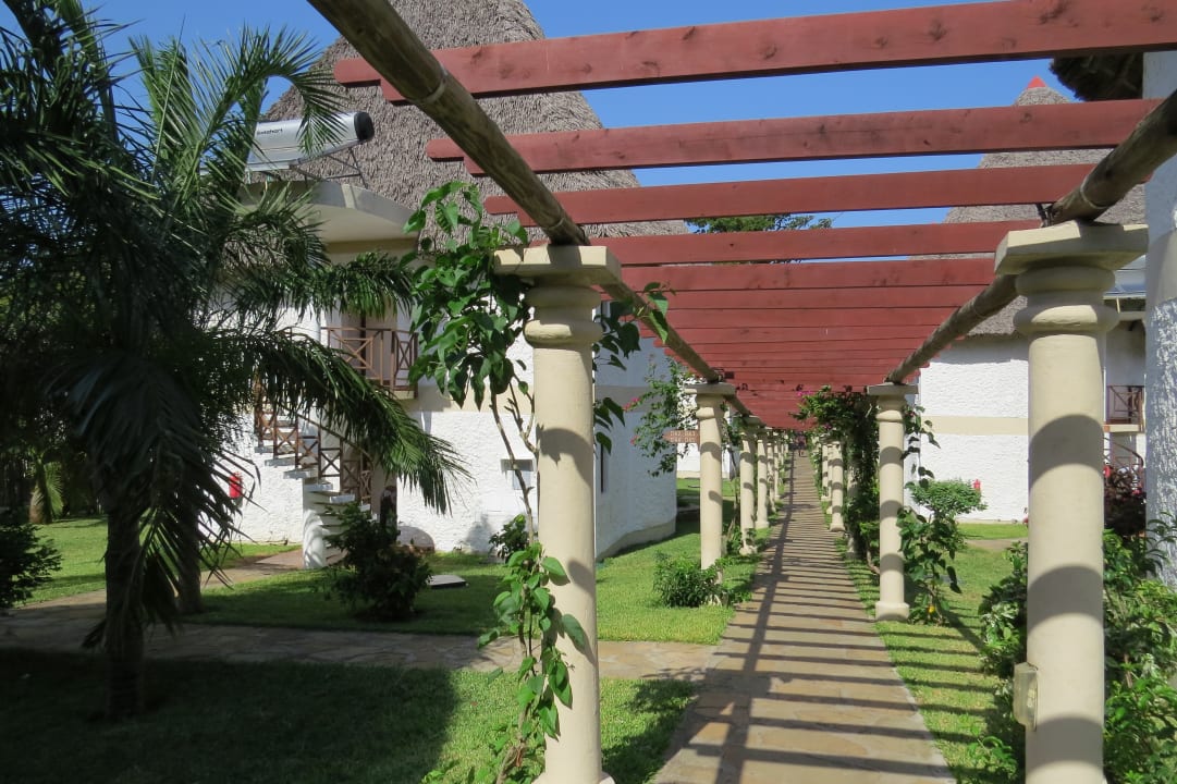 Garten Neptune Village Beach Resort & Spa