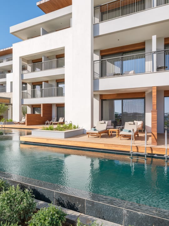 Zimmer Anda Barut Collection