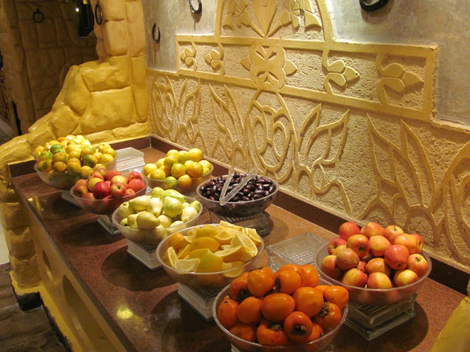 Hab mal gelesen es gibt kein Obst was ist das? Pickalbatros Alf Leila Wa Leila Resort - Neverland Hurghada