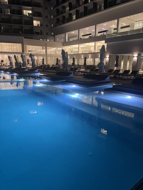 Pool Chrysomare Beach Hotel & Resort