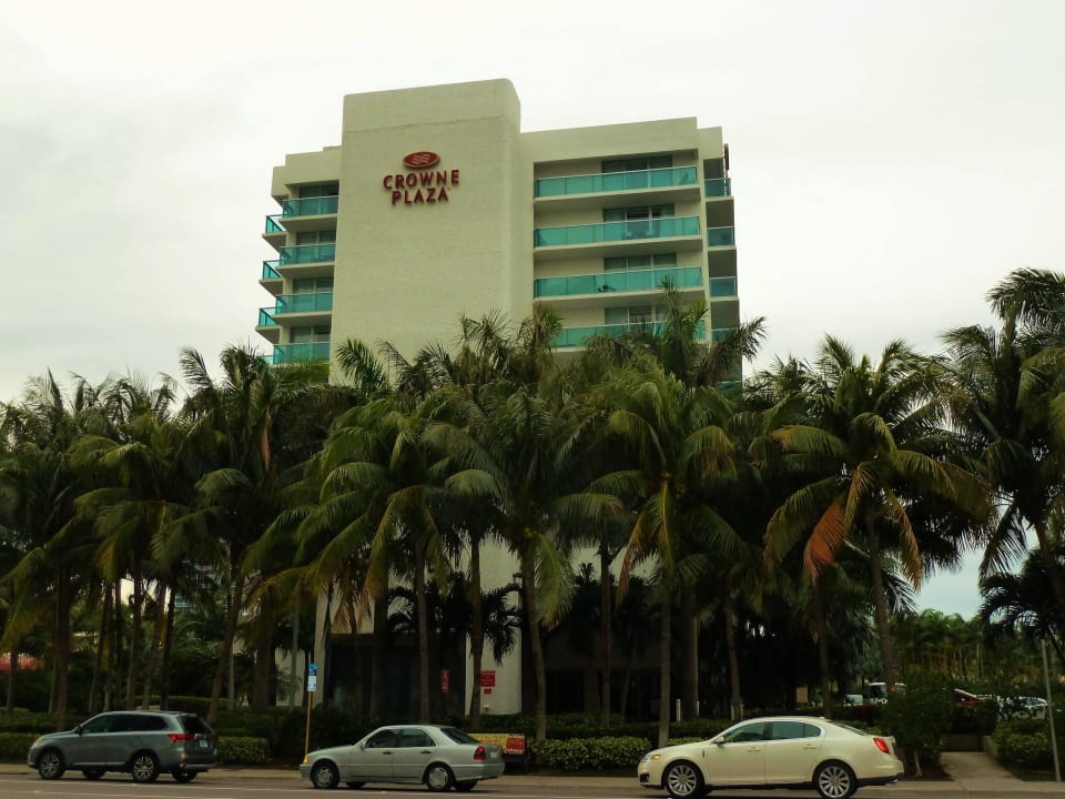 Crowne Plaza Hollywood Beach-Resort DoubleTree Resort Hollywood Beach