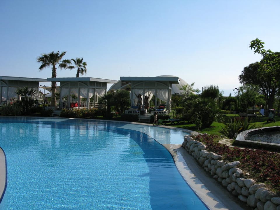 Бассейн Susesi Luxury Resort