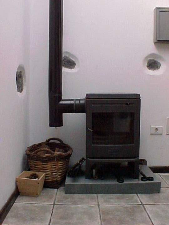 Estufa de leña Casa Rural Casa Salazar
