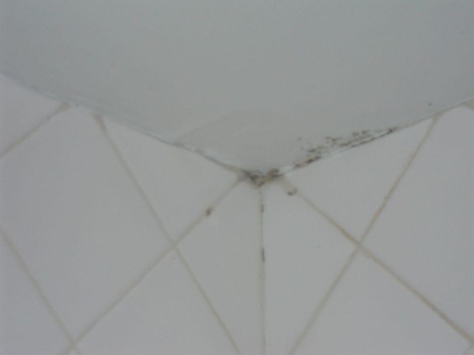 Schimmel im Badezimmer Club Med Phuket