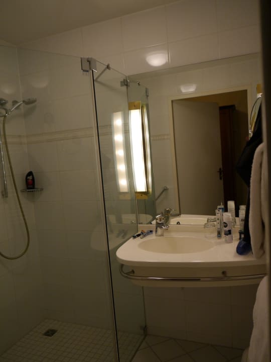 Waschbecken Victor's Residenz Hotel Leipzig