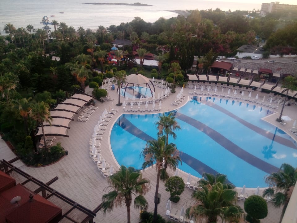 Pool Saphir Resort & Spa