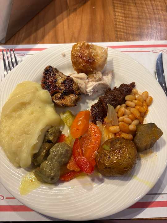 Gastro Hotella Resort & Spa