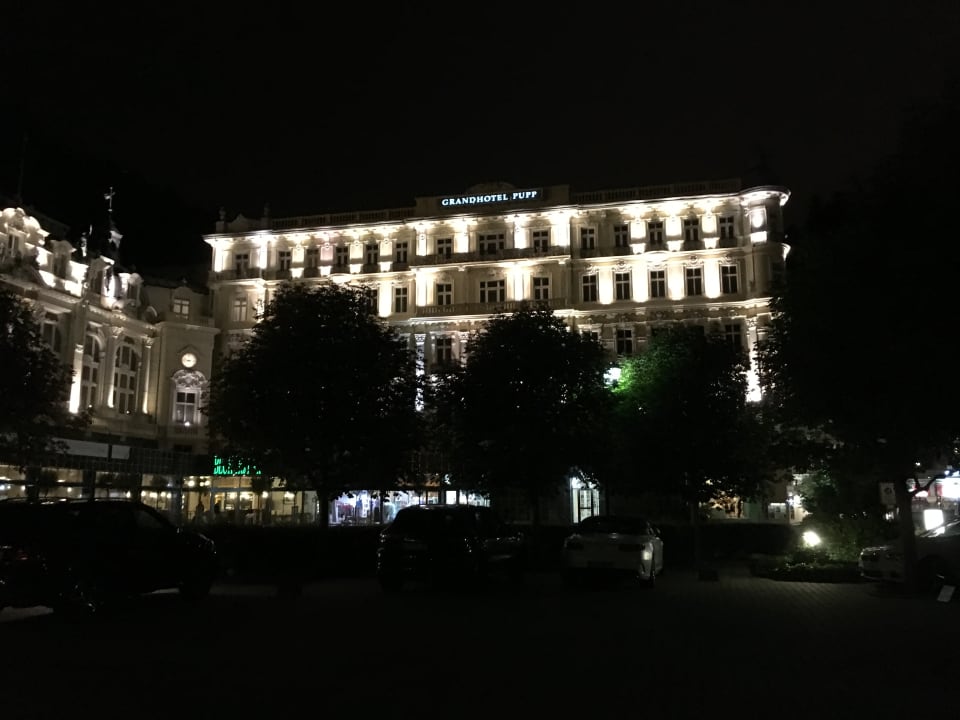 Außenansicht Grandhotel Pupp