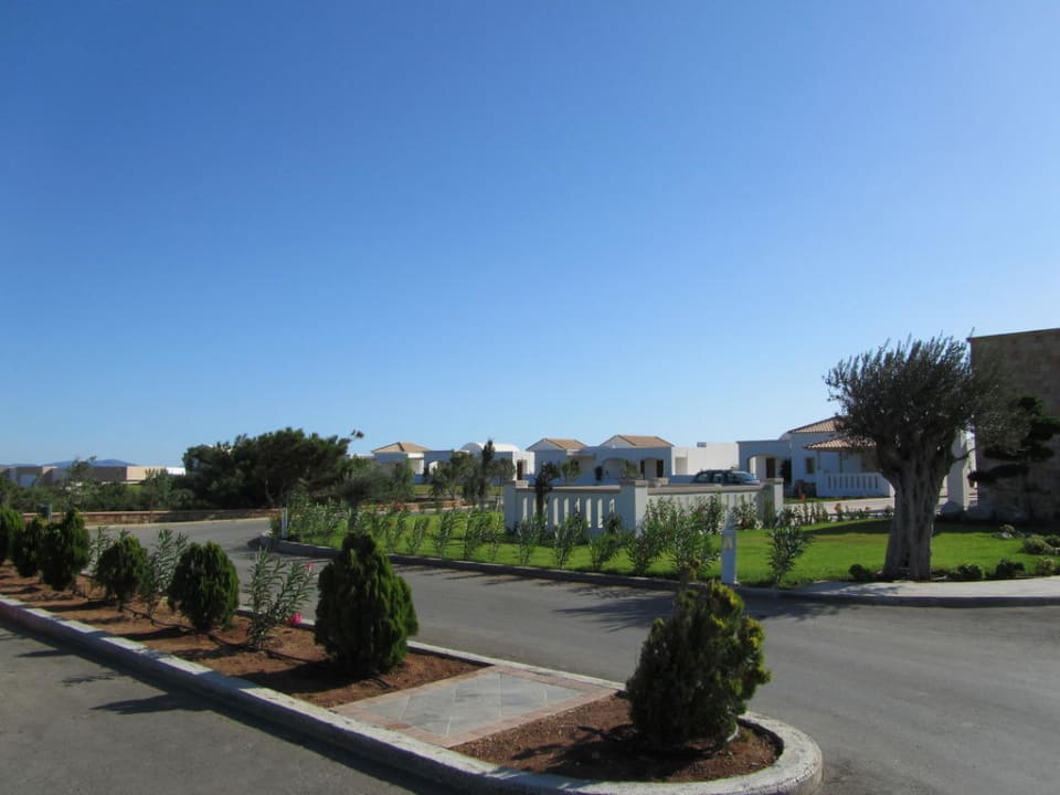 Außenansicht auf die Villen Atrium Prestige Thalasso Spa Resort & Villas