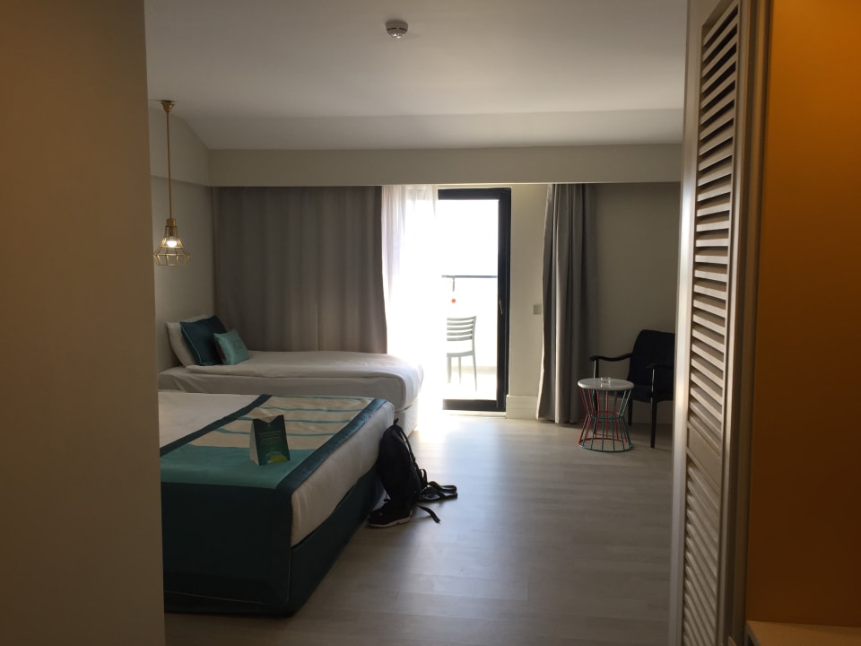 Zimmer Seaden Valentine Resort & Spa