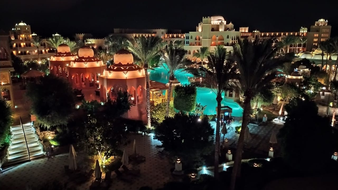 Pool Makadi Palace