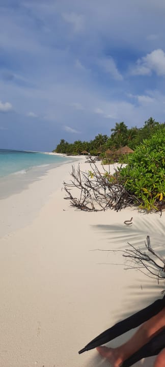 Strand Kuredu Island Resort & Spa