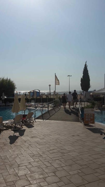 Pool Sentido Neptun Beach