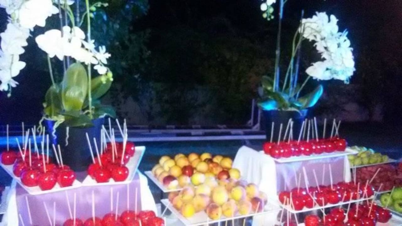 Яблочки в карамели VONRESORT Golden Beach