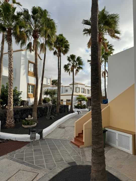 Außenansicht Apartamentos LIVVO Morromar