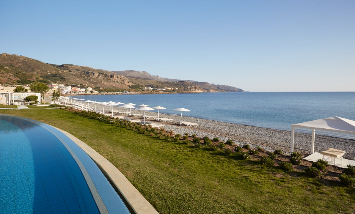 Pool Giannoulis - Grand Bay Beach Resort