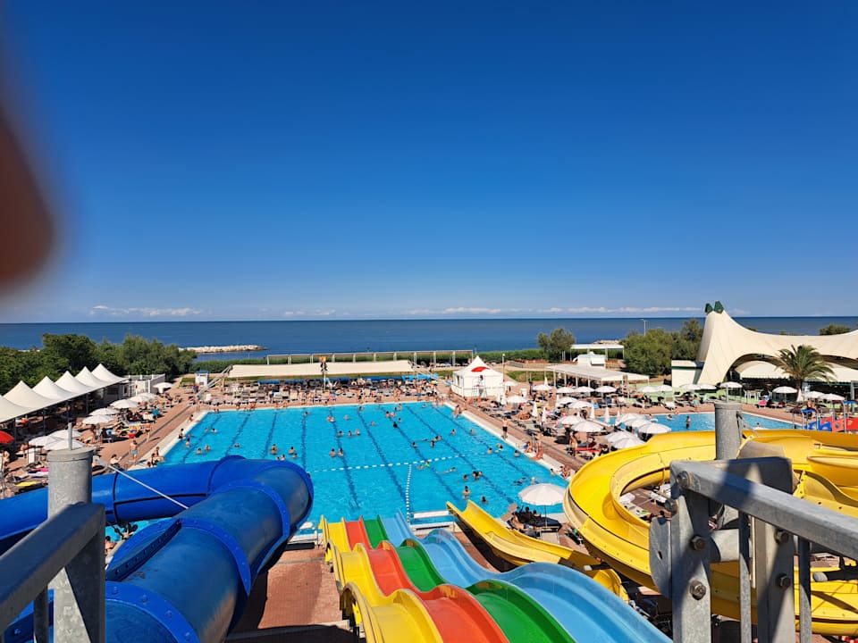 Pool Isamar Holiday Village
