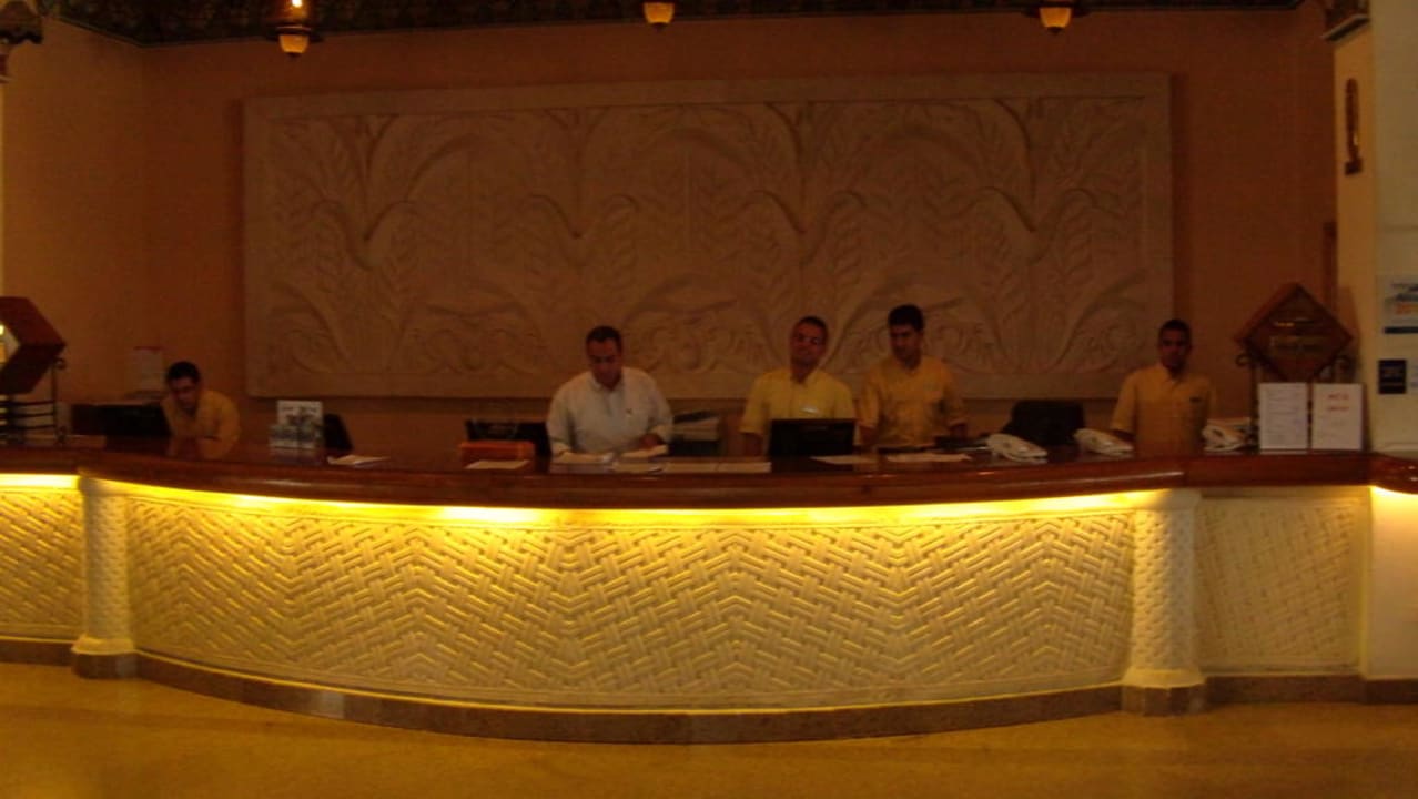 Die Rezeption immer was zu tun Pickalbatros Dana Beach Resort - Hurghada